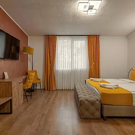 Hotel Domestika *